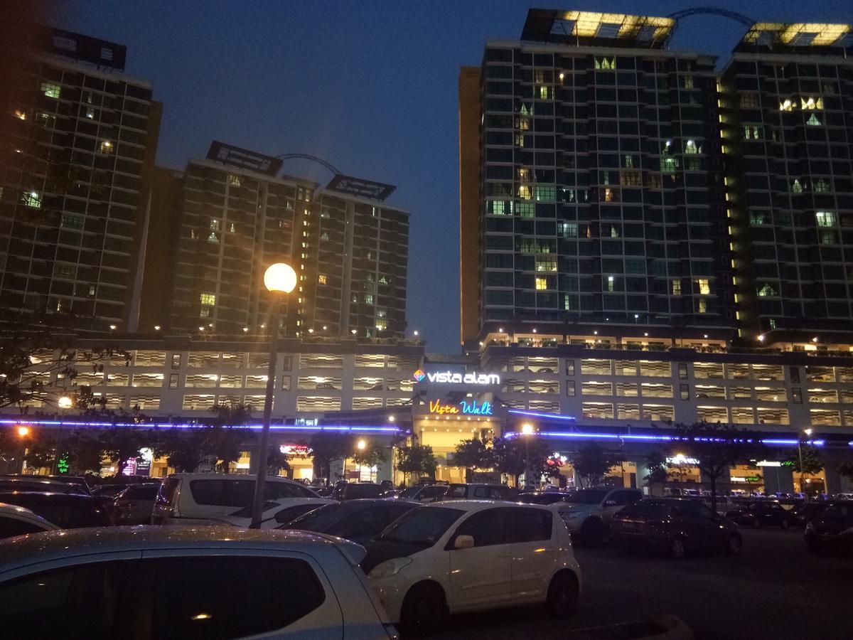 Hôtel Vista Alam Big Family à Shah Alam Extérieur photo